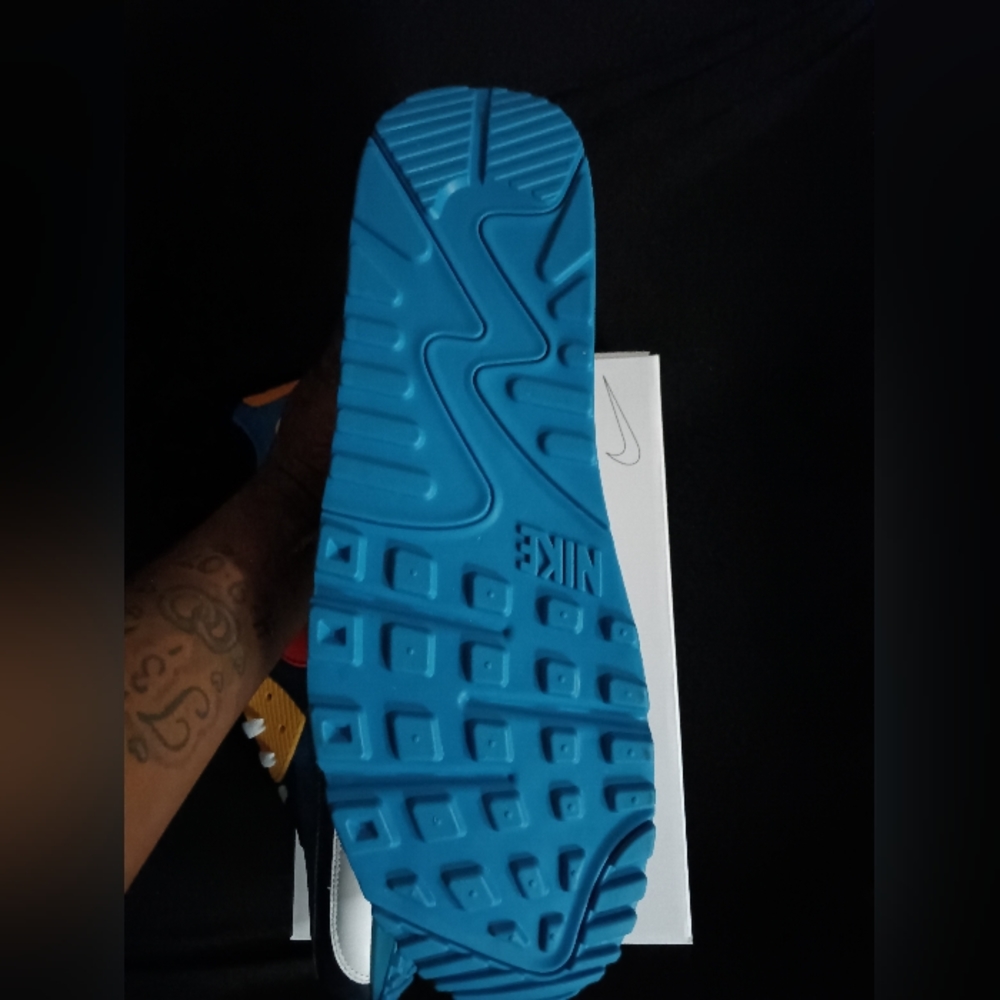 Nike Air Max - Picture 4 of 8